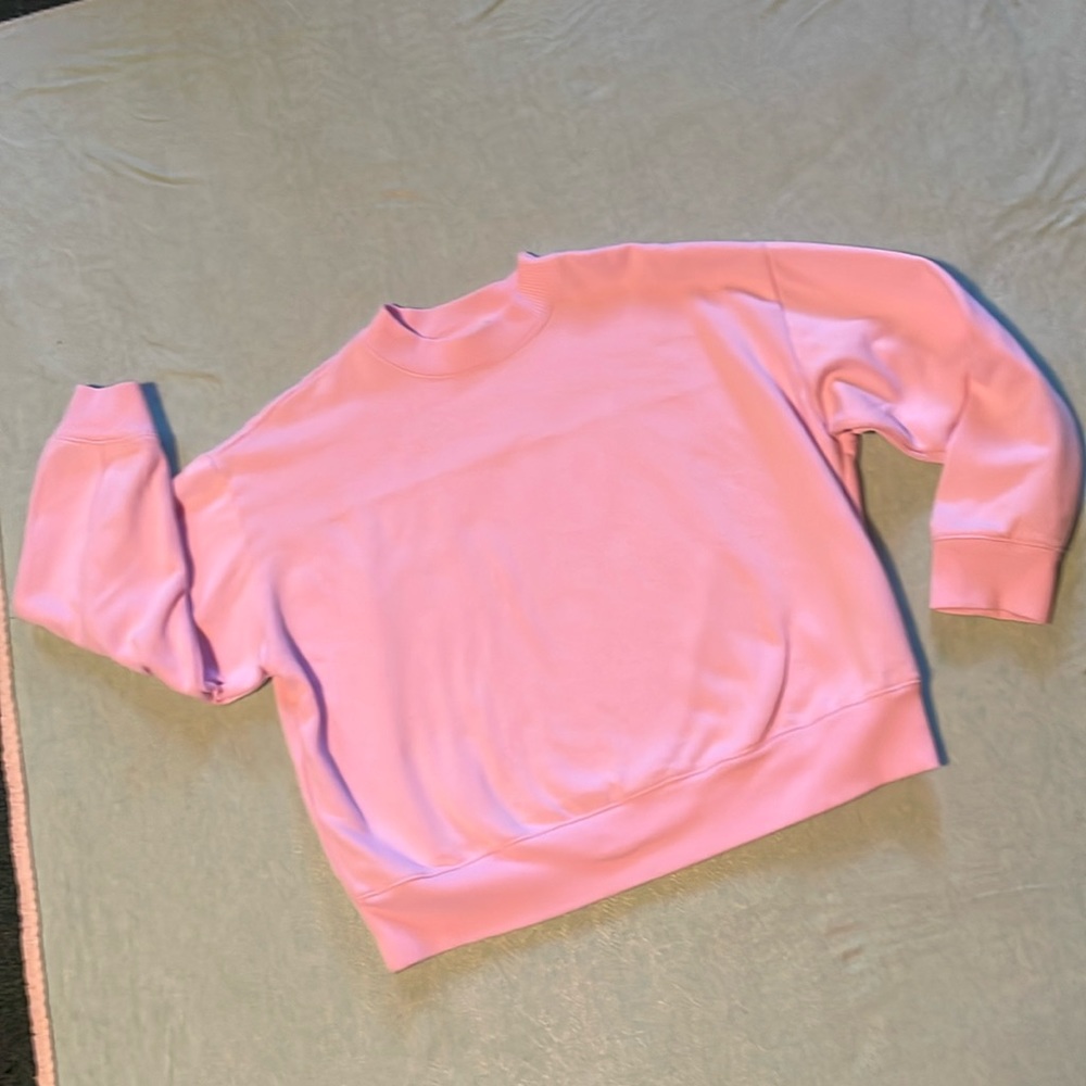 A new day XL light pink sweatshirt 26” pit-pit 22” long relaxed fit crew neck